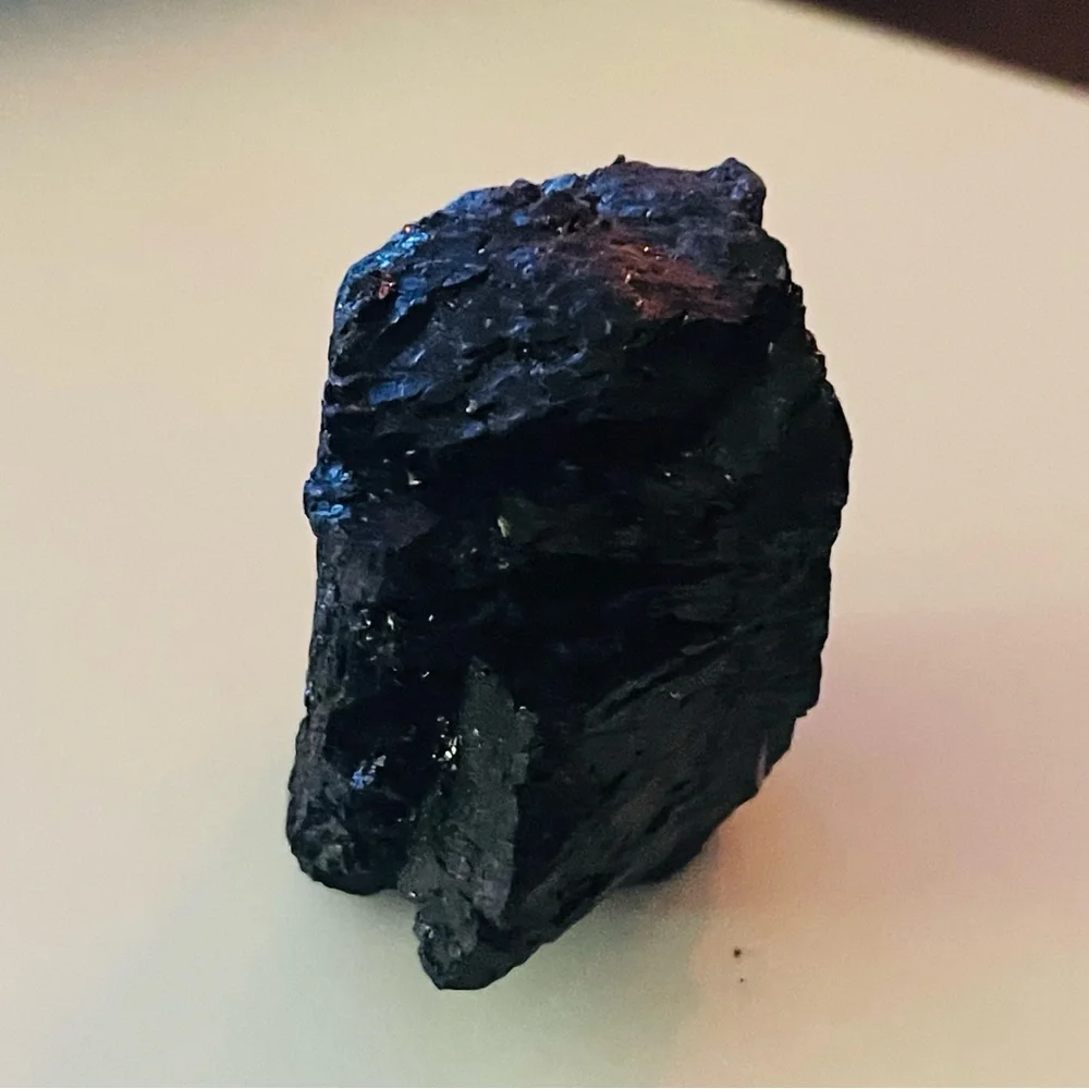 New Black Tourmaline Natural Crystal Form White Quartz Delicate Stone 65.3g